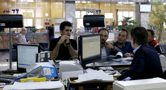 حمایت از فعالان تولیدی و اقتصادی زنجان با وام‌های ارزان قیمت و تسهیلگری مالیاتی