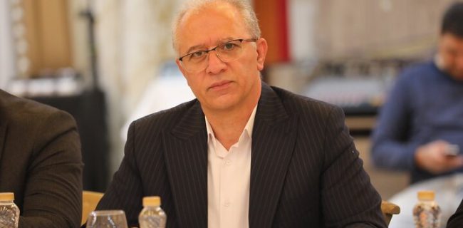 خواستار تحقیق و تامل بیشتر قضات تعزیرات برای صدور احکام اصناف و همچنین رافت اسلامی هستم