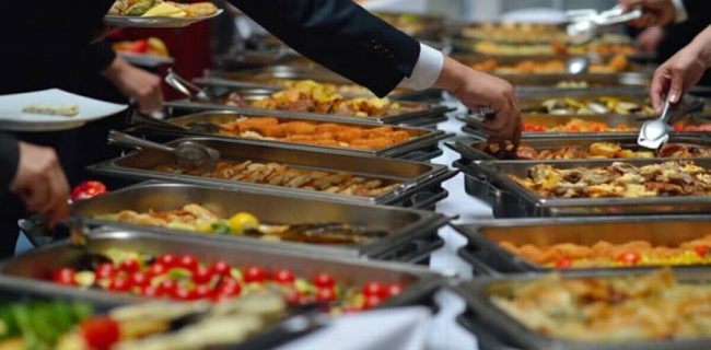 اصناف یک ساعت پیش از افطار مجاز به فعالیت هستند اصناف یک ساعت پیش از افطار مجاز به فعالیت هستند